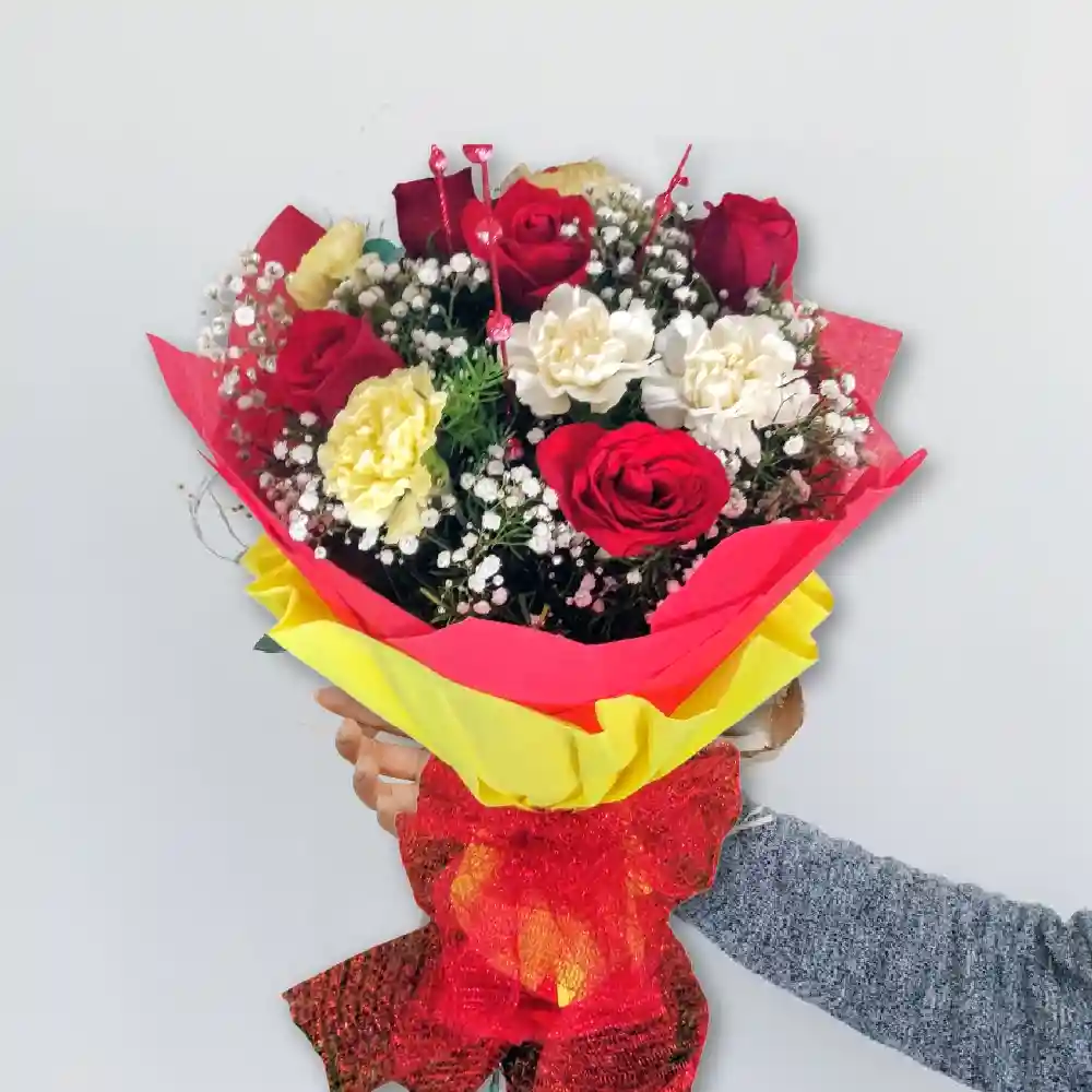Buy fusion carnation rose bouquet delivery India